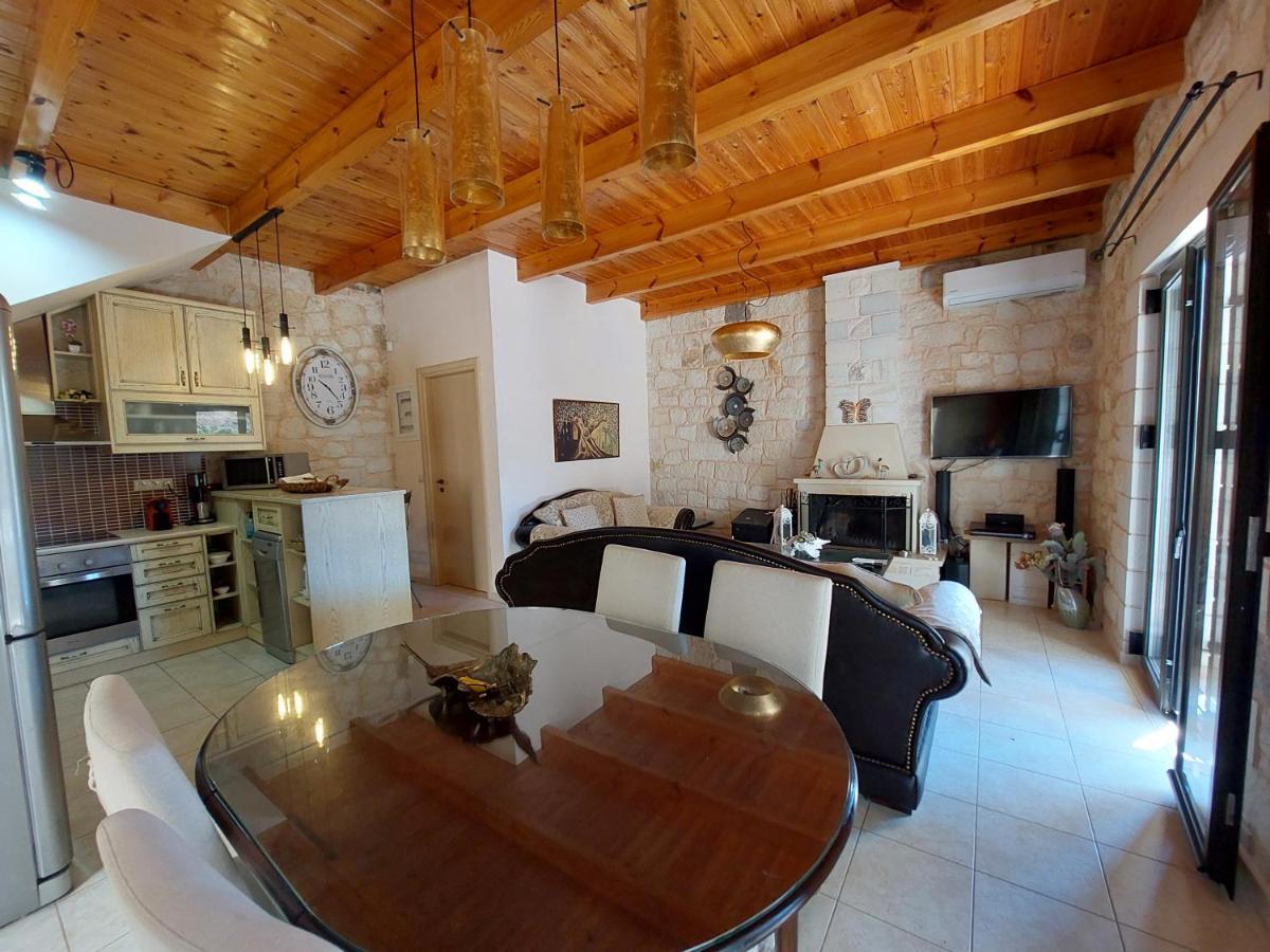 Villa Christy Sztalósz Kültér fotó